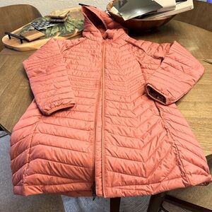 Columbia Women's Puffer Jacket in Coral